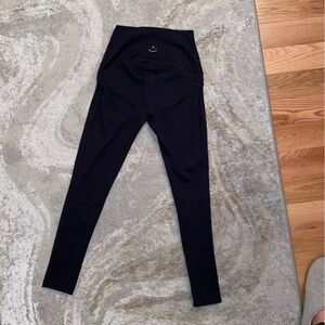 Beyond Yoga POWERBEYOND Midi Legging